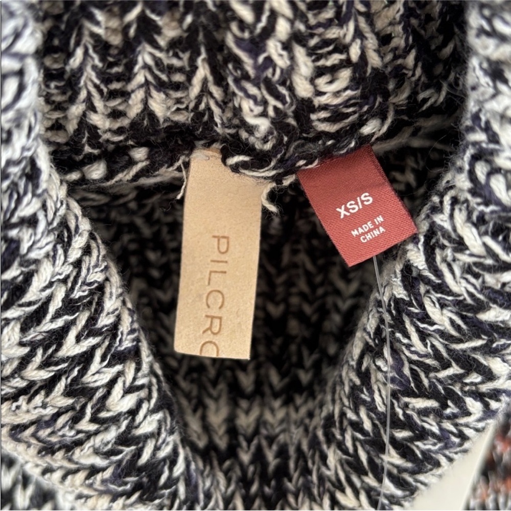 NWT Anthropologie Pilcro Magda Knit Poncho - Picture 11 of 15